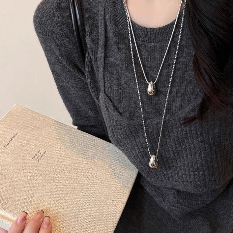 Collier pendentif goutte d'eau minimaliste, accessoires de luxe légers et de haute qualité pour femmes