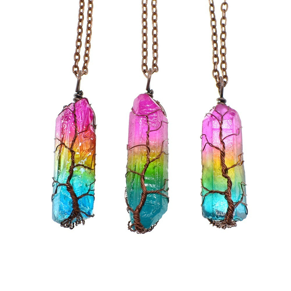 Collier tendance avec pendentif en forme de pilier en cristal et arbre de vie