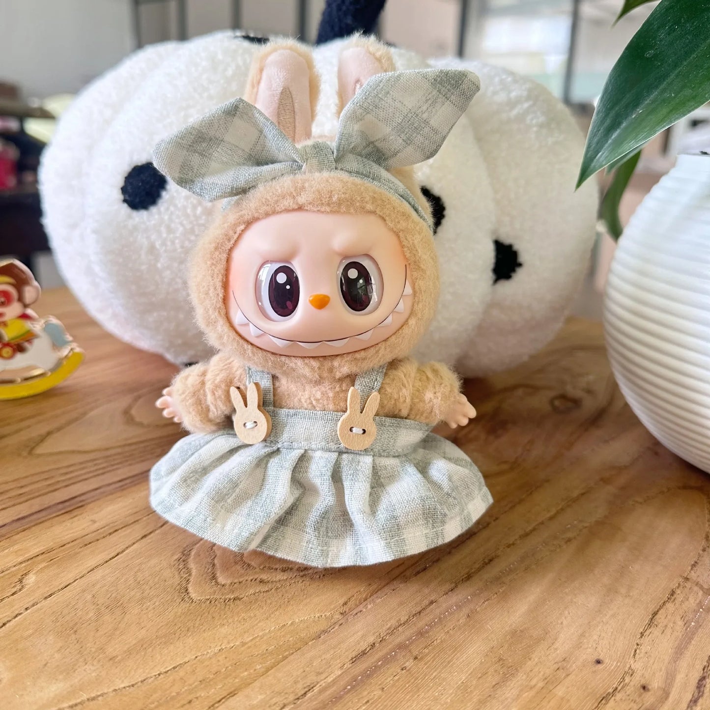 * Labubu Sit-Down Party Series doll clothes, clothing, designer luxury skirts, LABUBU accessories，labubu clothing designer