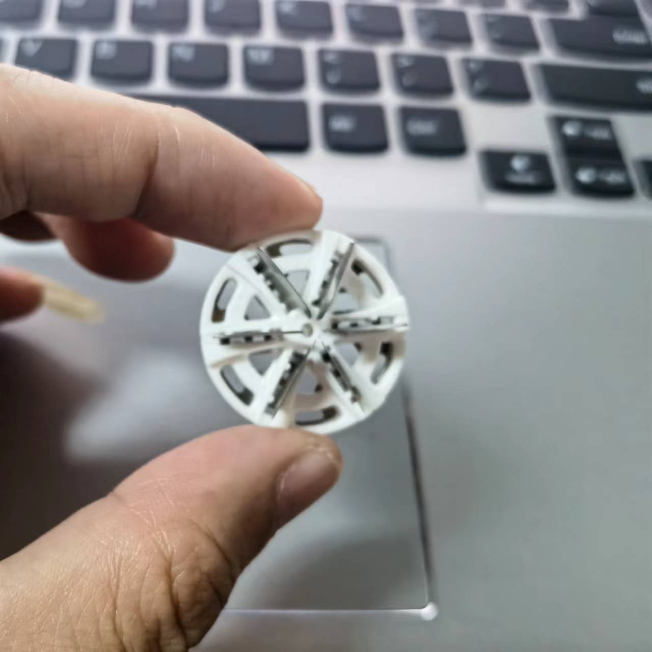 Mini rasoir portable sans fil rechargeable par USB, rasoir électrique pour le visage, humide et sec, indolore, petite taille, pour hommes